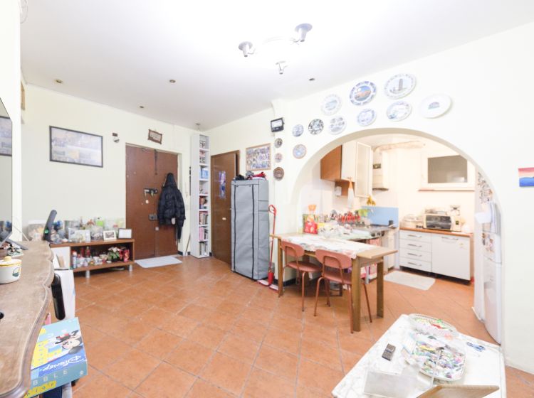 Trilocale in vendita, Vico Giannini, Centro Storico, Genova