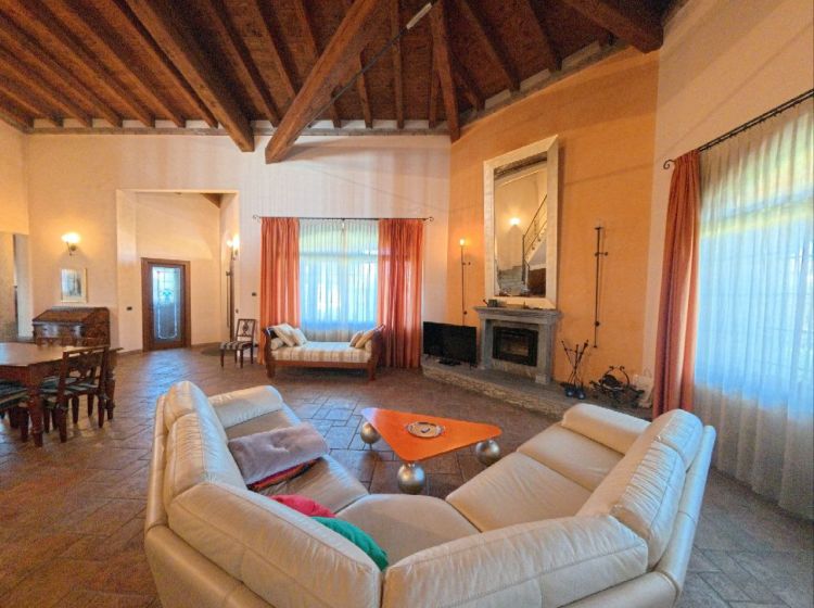 Villa in vendita, via I. Rabin  59, Casalpusterlengo