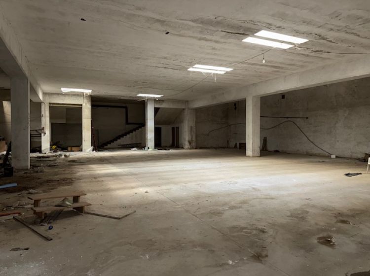 Capannone in vendita, via Trento e Trieste  137, Millesimo