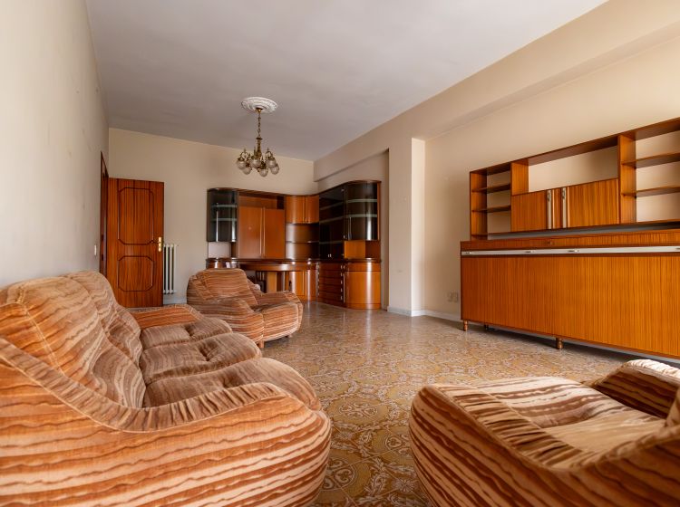 Trilocale in vendita, via Conti di Loritello  9/B, Santa Maria, Catanzaro