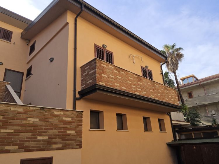 Villa in vendita, Strada Statale 106 Jonica  20, Caulonia Marina, Caulonia