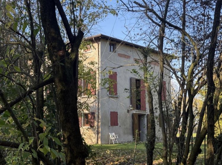 Casale in vendita, via Francesca, Albinea