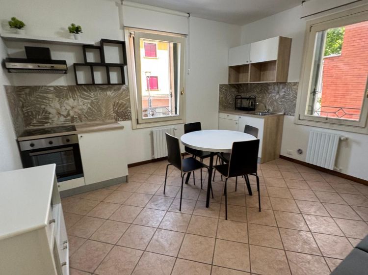 Trilocale in affitto, viale delle Terme  4, Abano Terme