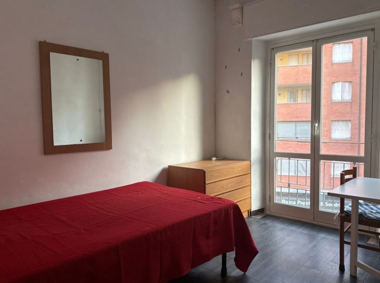 Bilocale in affitto, via Riva di Trento, Ripamonti, Milano