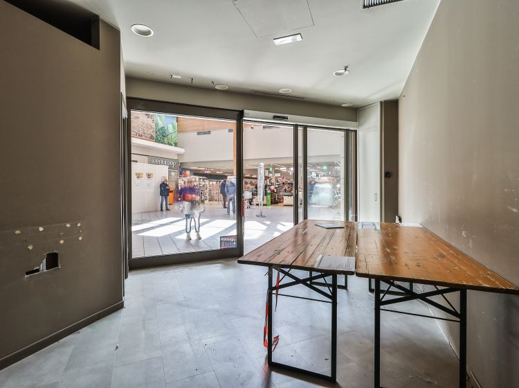 Showroom o open space in affitto, via Amilcare Ponchielli  23, Savena, Bologna