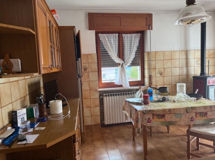 Terratetto unifamiliare in vendita, via Terroni Domenico, Borgo Val Di Taro