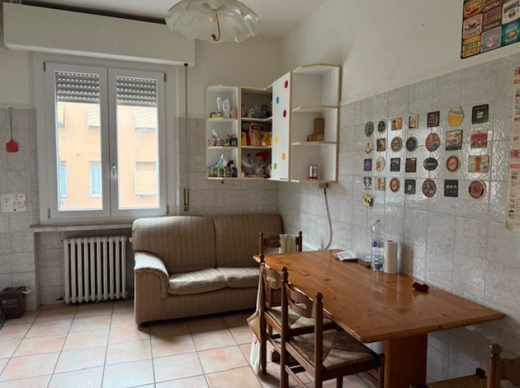 Monolocale in affitto, via Giuseppe Cesare Abba, Ospedale, Parma