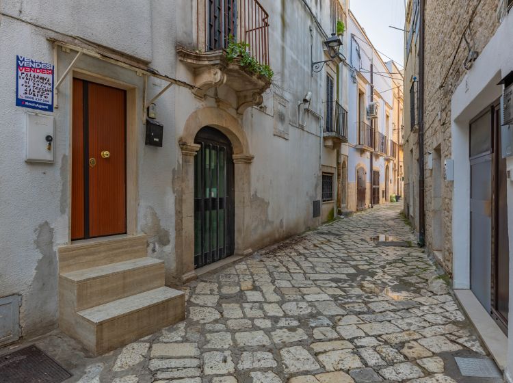 Stabile o palazzo in vendita, via Chiesa, Casamassima
