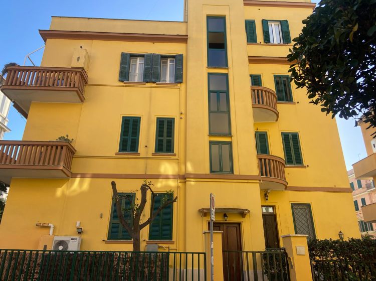 Trilocale in vendita, via dei Lucilii  32, Lido di Ostia, Roma