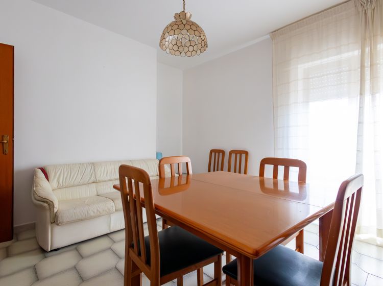 Bilocale in vendita, viale Brutium  10, Sala, Catanzaro