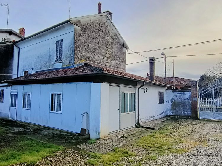 Terratetto unifamiliare in vendita, via Vignale  6, Frascarolo