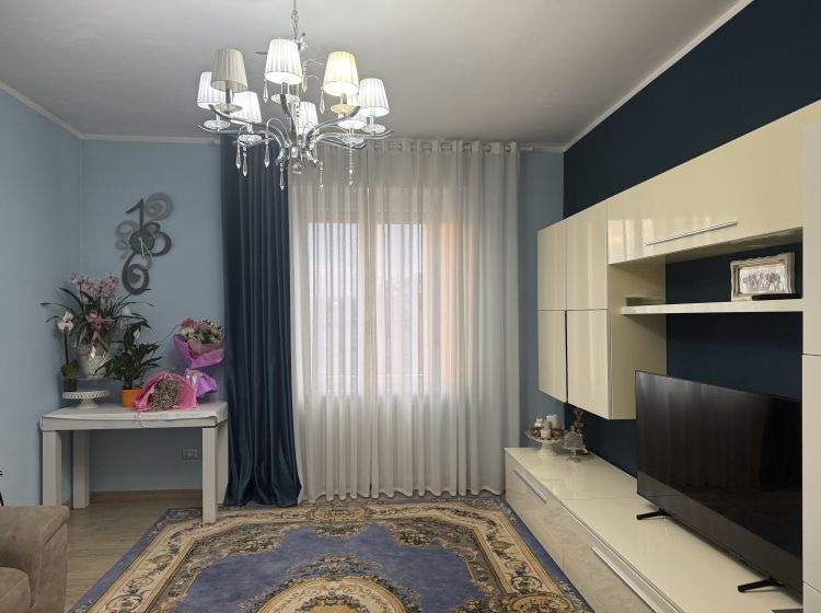 Trilocale in vendita, viale Ildebrando Cocconi, San Leonardo, Parma