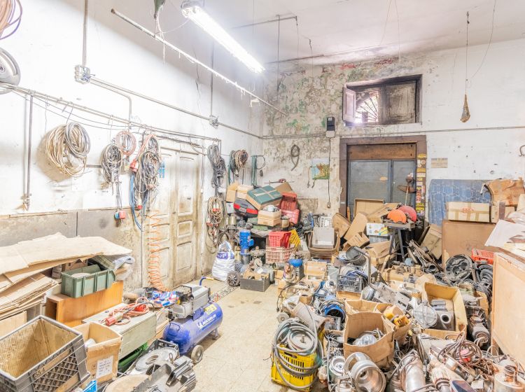 Negozio in vendita, Corso V. Emanuele  129, Angri