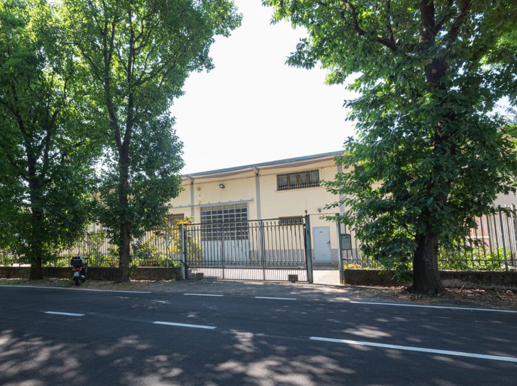 Capannone in vendita, via Verona  6, Cernusco Sul Naviglio