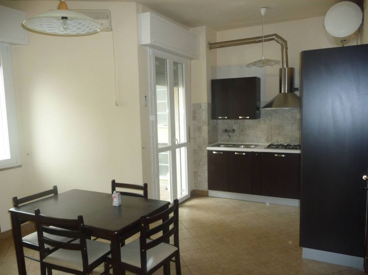 Stanza in affitto, via Giacomo Leopardi  3, Montanara, Parma