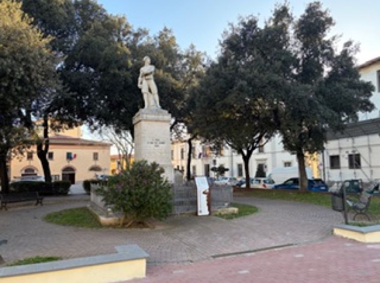 Bilocale in vendita, Piazza della Vittoria  7, San Vincenzo