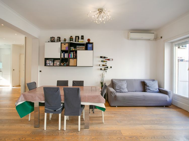 Quadrilocale in vendita, via Collalto Sabino  72, Trieste, Roma