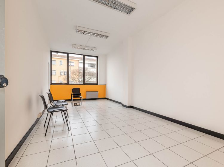 Ufficio in vendita, via F. Petrarca  37, Piove Di Sacco
