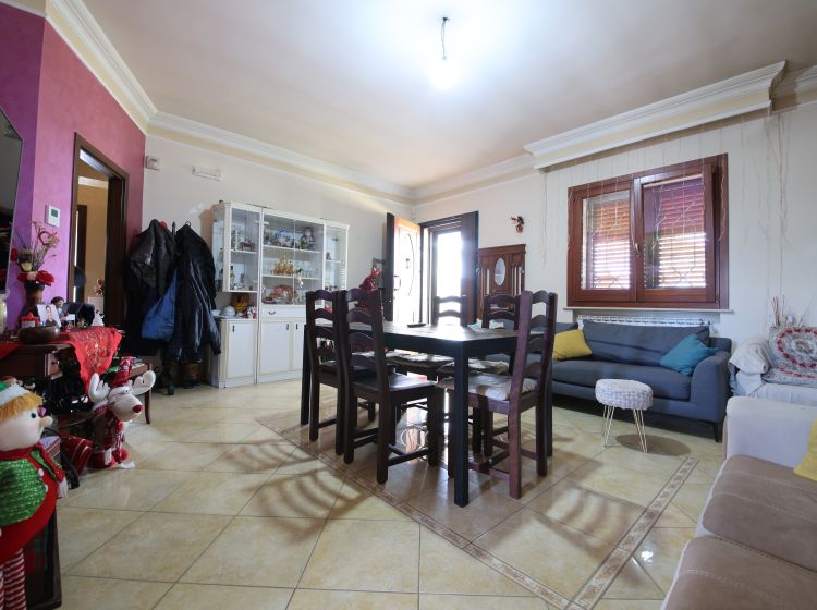 Villa in vendita, via Mesagne, San Donaci