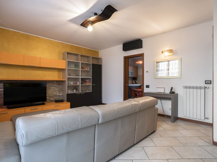 Trilocale in vendita, via Sandro Pertini  22, Albegno, Treviolo