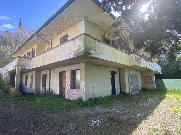 Villa in vendita, viale Mazzini  41/B, Peccioli