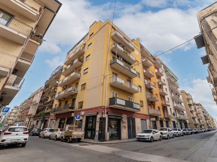 Attico in vendita, via Vittorio Emanuele Orlando  182, Province, Catania