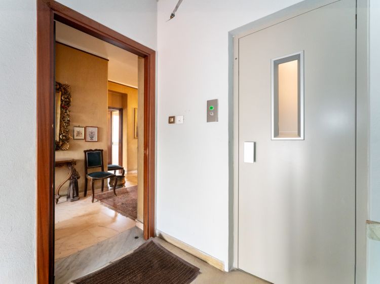 Attico in vendita, via Vittorio Emanuele Orlando  182, Province, Catania