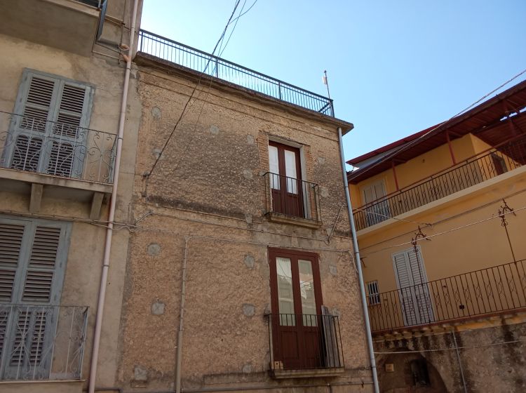 Terratetto unifamiliare in vendita, Vico Giuseppe Giusti, Gioiosa Ionica