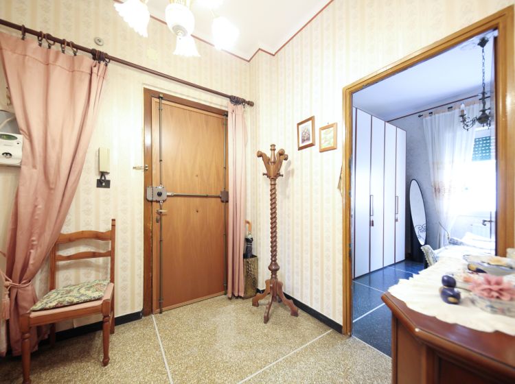 Trilocale in vendita, Corso Luigi Andrea Martinetti  113, Sampierdarena, Genova