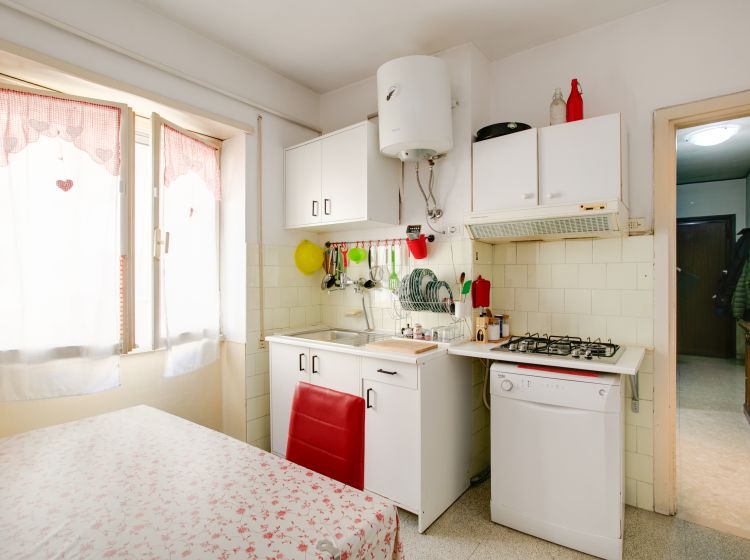 Bilocale in vendita, via Calpurnio Fiamma  130, Cinecittà, Roma