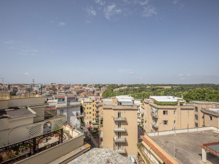 Attico in vendita, via Trebio Littore  6, Monteverde, Roma