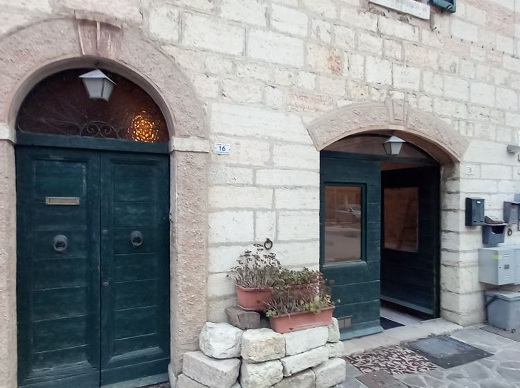 Bilocale in vendita, via Camponocecchio 15, Genga