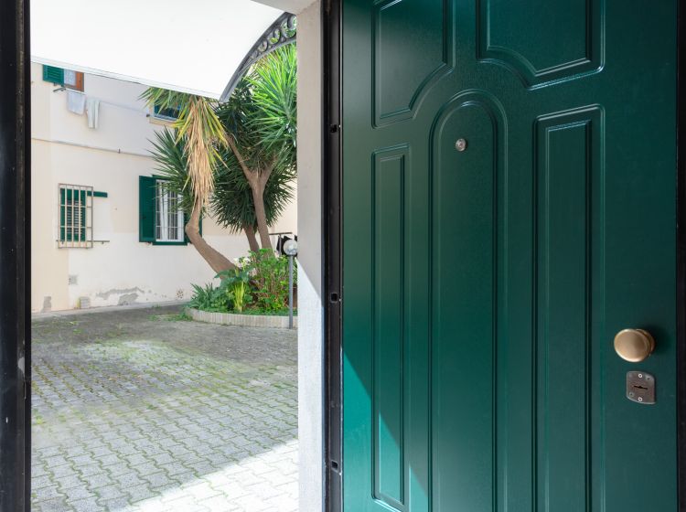 Trilocale in vendita, via Pietro Orsilago  22, Livorno