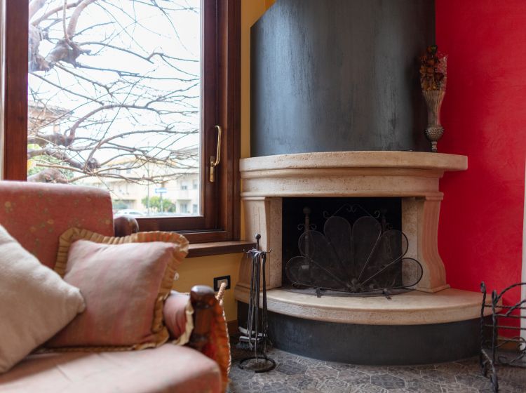 Villa in vendita, via Perugia  2A, Donoratico, Castagneto Carducci