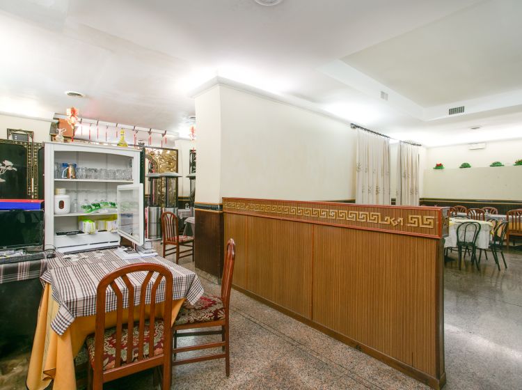 Attività / Licenza in vendita, via Agostino Depretis  98, Centro Storico, Roma