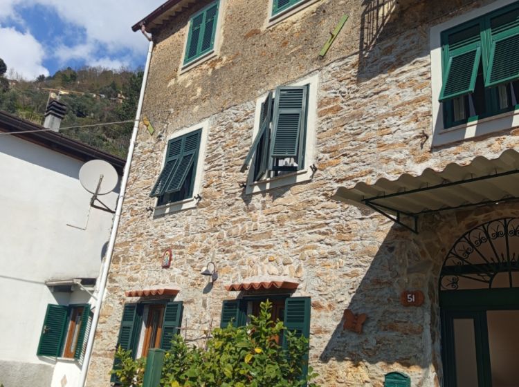 Rustico in vendita, Strada Comunale delle Casette  51, Periferia, Massa
