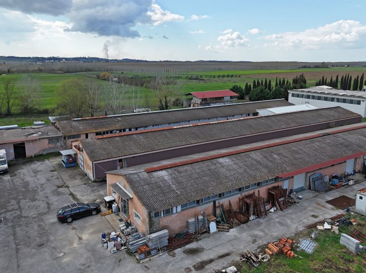 Capannone in vendita, via Antonio Meucci  34, Palaia