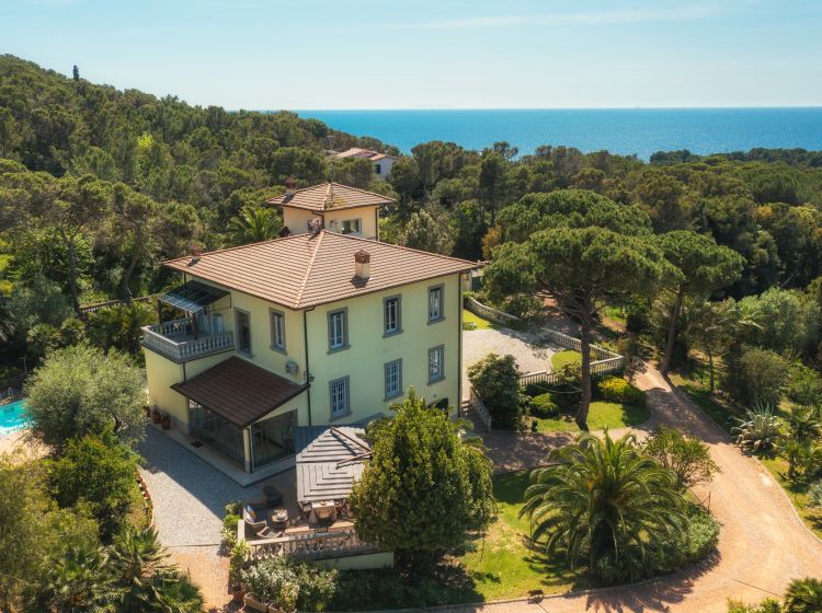 Villa in vendita, via del Vaiolo  11, Rosignano Marittimo