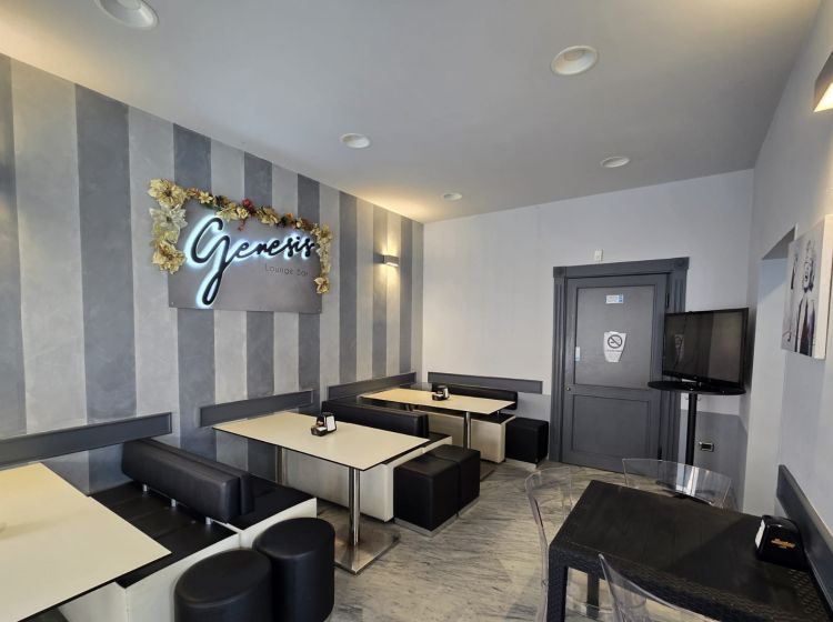 Attività / Licenza in vendita, via Agostino Ghirlanda  37, Centro, Massa