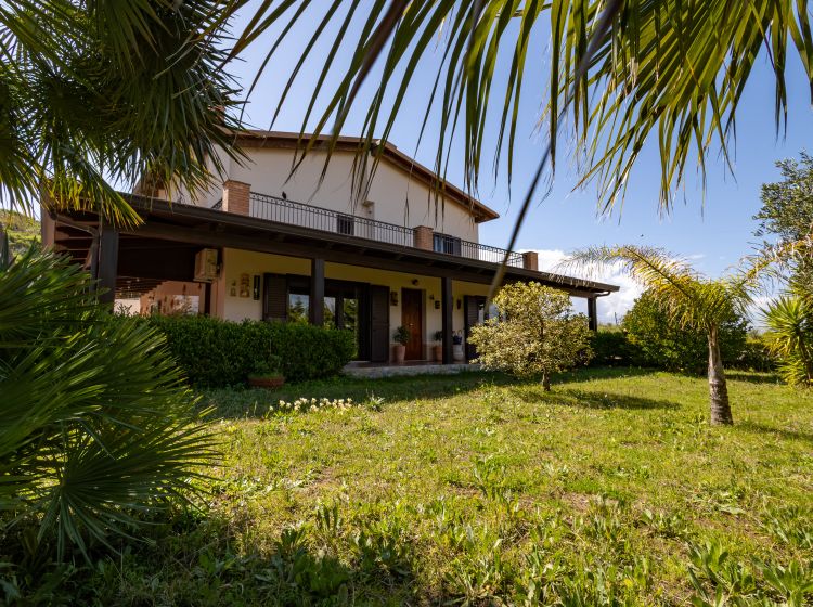 Villa in vendita, via Giuseppe Rito, Sala, Catanzaro