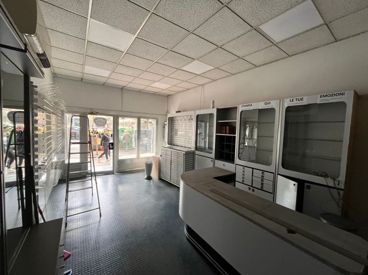 Negozio in affitto, via Prenestina  429, Tor de' Schiavi, Roma