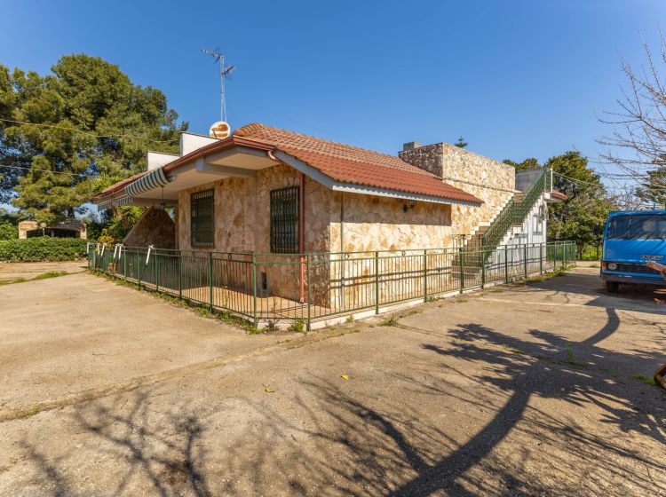Villa in vendita, Strada Provinciale 107, Giovinazzo