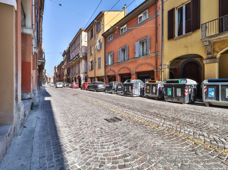 Attività / Licenza in vendita, Centro, Bologna