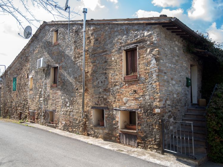 Cascina in vendita, LOC.CACIURRO  46, Sassocorvaro