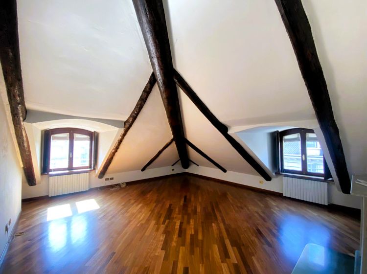 Mansarda in affitto, via Vitaliano Donati  12, Centro, Torino