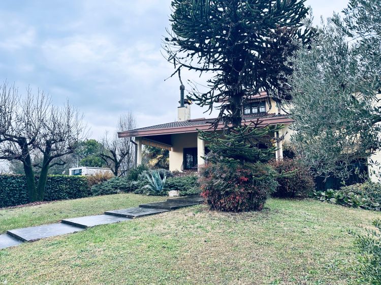 Villa in vendita, via 1ª Strada, Fiesso D'artico