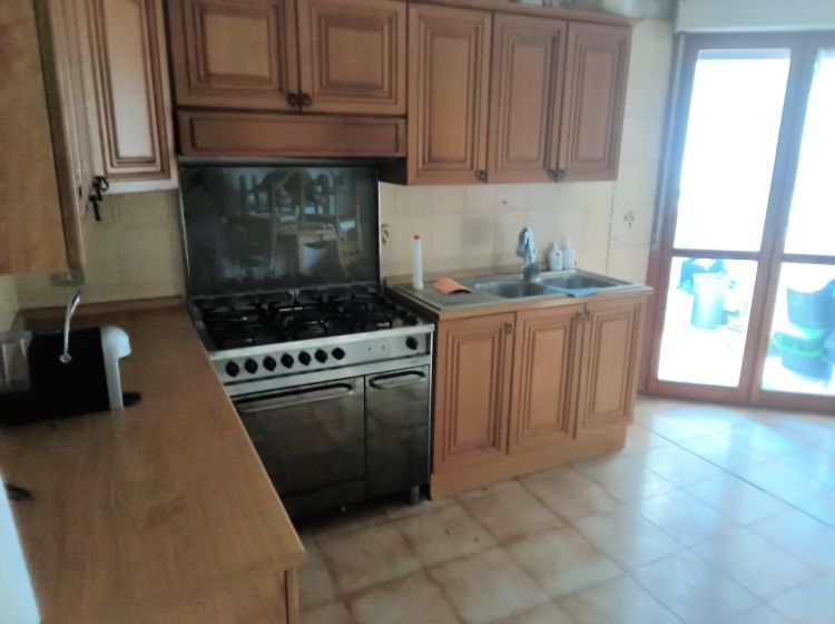 Appartamento in vendita, via Agesidamo, Locri