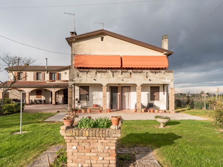 Terratetto unifamiliare in vendita, via Argine Sinistro  5, Brenta d'abba, Correzzola