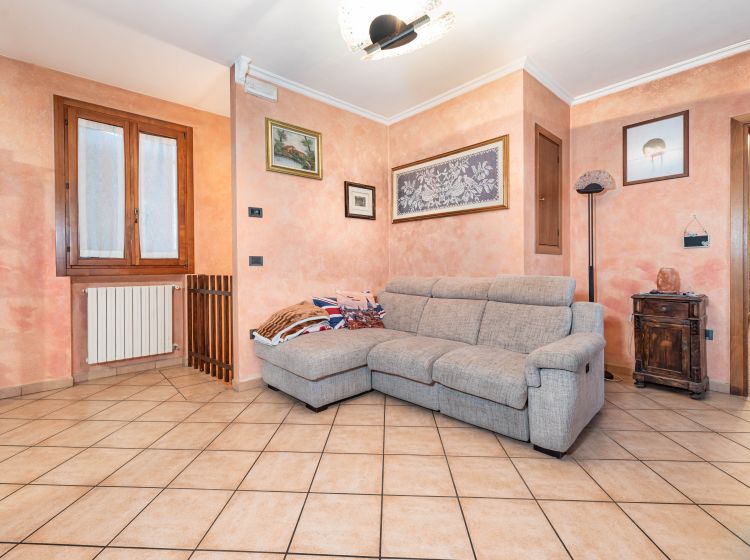 Terratetto unifamiliare in vendita, via Argine Sinistro  5, Brenta d'abba, Correzzola