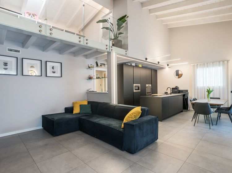 Villa in vendita, via San Carlo  13, Cologno Al Serio